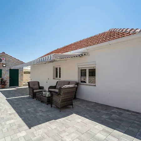 Villa Iva