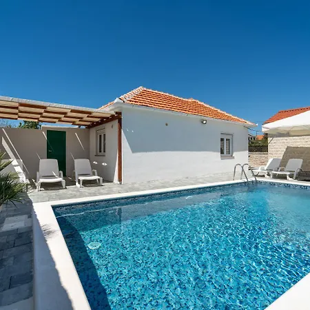 Villa Iva